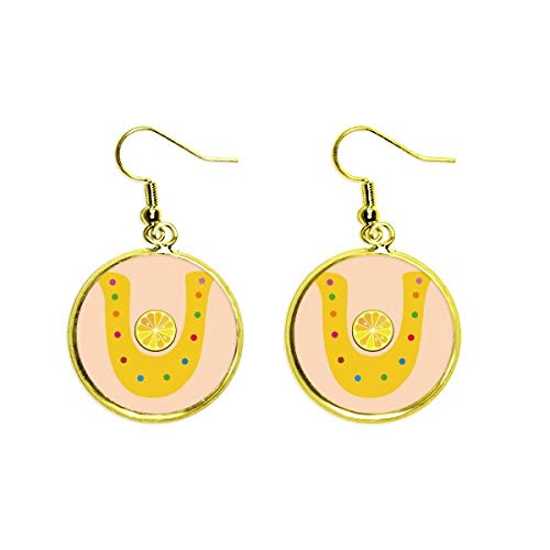 Pendientes letra U color naranja con empaque ideal para regalo de cumpleaños mujer