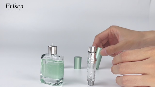 Amazon.co.jp: Eriseaアトマイザー 香水 持ち運び 10色 5ml 小分け容器