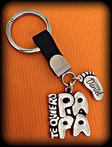 Complementos Artesanales Fany Llavero TE QUIERO Papa o Mama con pie/s personalizado/s. Regalo día del Padre