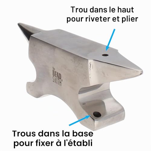 Enclume miniature Beadsmith double corne sur l'établi du bijoutier