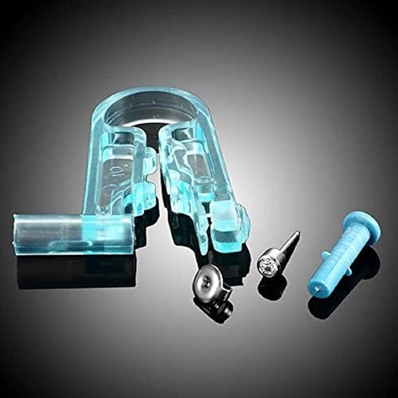 Fagva ear piercing gun kit ear piercing tool earrings ear piercing guns with small size and light weight beauty salon -suitable for home use (1 pack) Fagva ear piercing gun kit ear piercing tool earrings ear piercing guns with small size and light weight beauty salon -suitable for home use (1 pack)