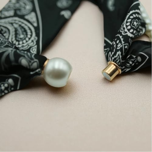 Women’s Magnetic Silk Necklace Scarf with Charm Buckle Satin Square Scarf for Neck Retro Paisley Floral Print4