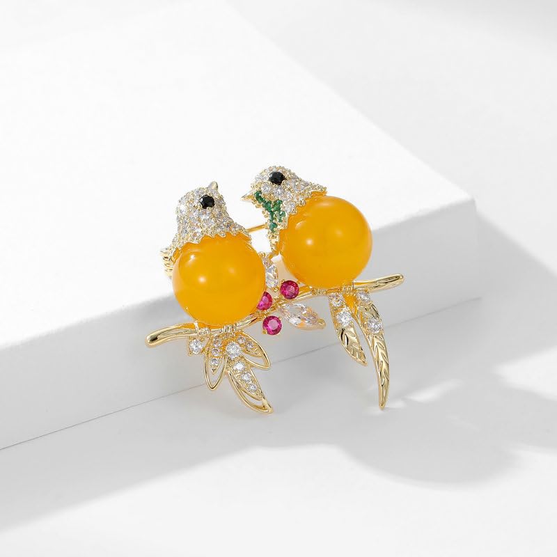 Image of Magpie Lovebird Brooch Inlaid with 14K Gold Moissanite, Romantic Bird Design Love Corsage for Lovers, Creative Birthday Gift