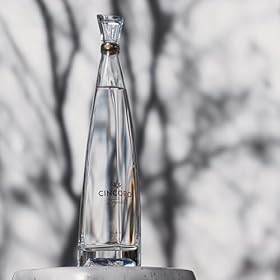 Buy Cincoro Blanco Super-Premium Tequila Gift Box – 100% Blue Weber Agave, Smooth & Complex, Perfect for Cocktails – 70cl, 40% Vol Buy Cincoro Blanco Super-Premium Tequila Gift Box – 100% Blue Weber Agave, Smooth & Complex, Perfect for Cocktails – 70cl, 40% Vol – CINCORO