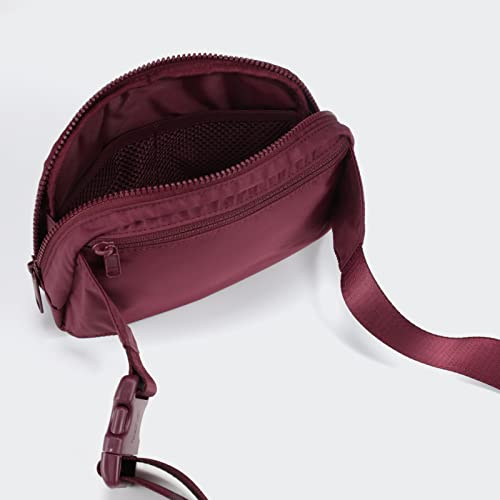 Image of Pander Belt Bag Large 2L, Nylon Fanny Pack Purse for Women and Men with Adjustable Strap