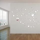 [Material] Estas pegatinas de pared de espejo de burbujas redondas están hechas de acrílico con superficie reflectante y adhesivo en la parte posterior. Hay una película protectora en la superficie para evitar que las pegatinas de pared se rayen. Quítelo antes de usarlo, será claramente visible. Tenga en cuenta que la etiqueta de la pared con película protectora está borrosa.