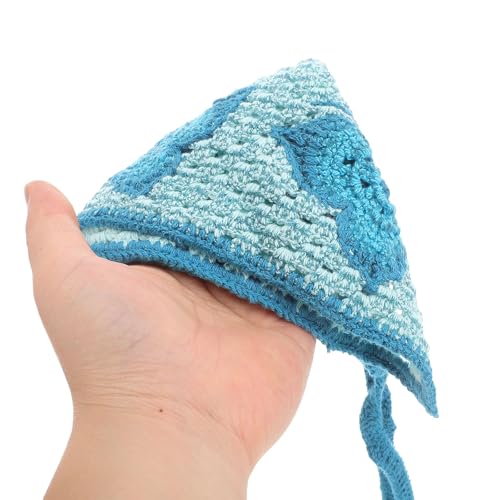 Diadema de crochet azul que soluciona tu peinado con un pañuelo bohemio cómodo 3