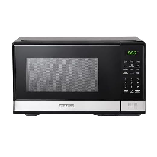 BLACK+DECKER Digital Microwave Oven with Turntable Push-Button Door, Child Safety Lock, Stainless Steel, 1.1 Cu Ft