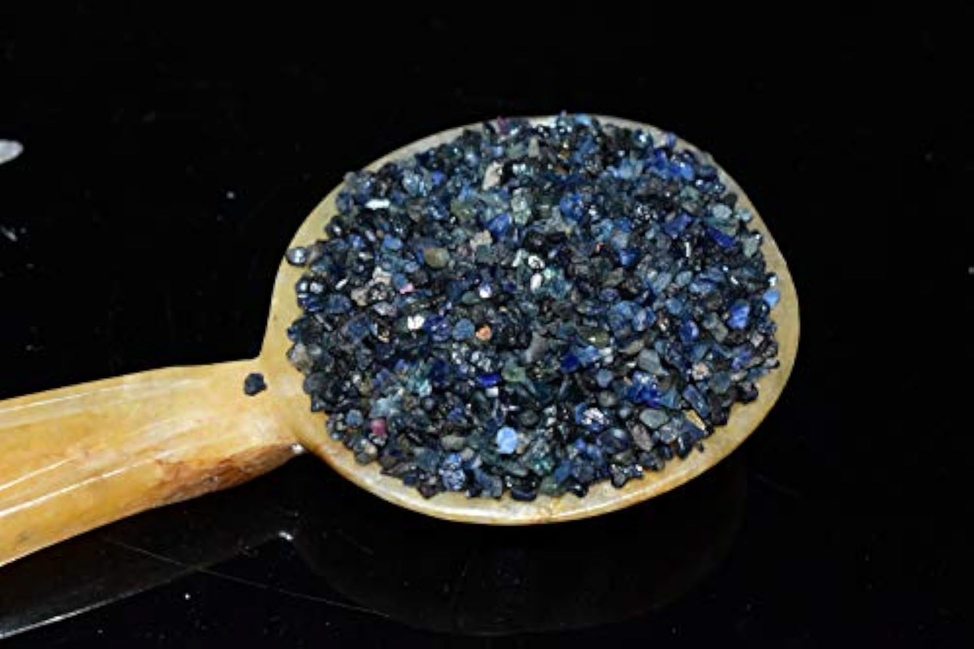 Granules Sapphire Dark Natural Healing Crystal