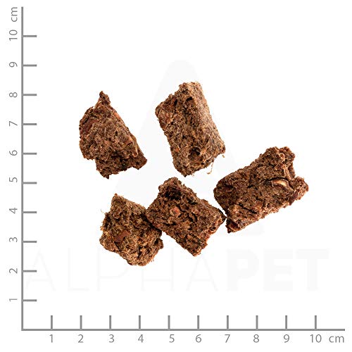 Wildes Land - Fleischwürfel Pferd - 100 g - Kausnack für Hunde - 70% Frischfleisch - 30% Gemüse & Beeren - Natürlich belohnen - getreidefrei - Hohe Akzeptanz - Frisches, schonend getrocknetes Fleisch