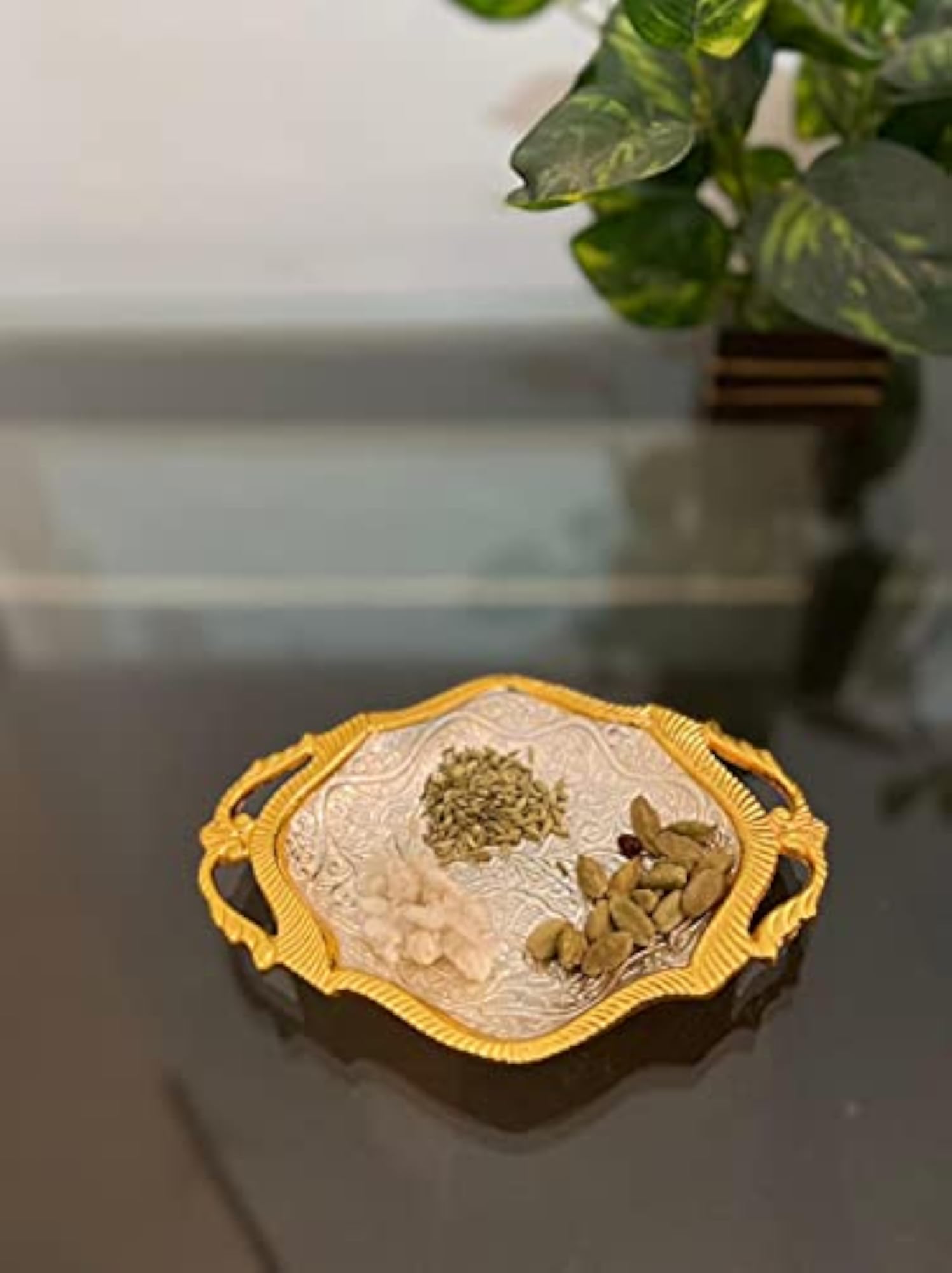 Decorative Aluminum Camel Tray, 18x13x2 CM