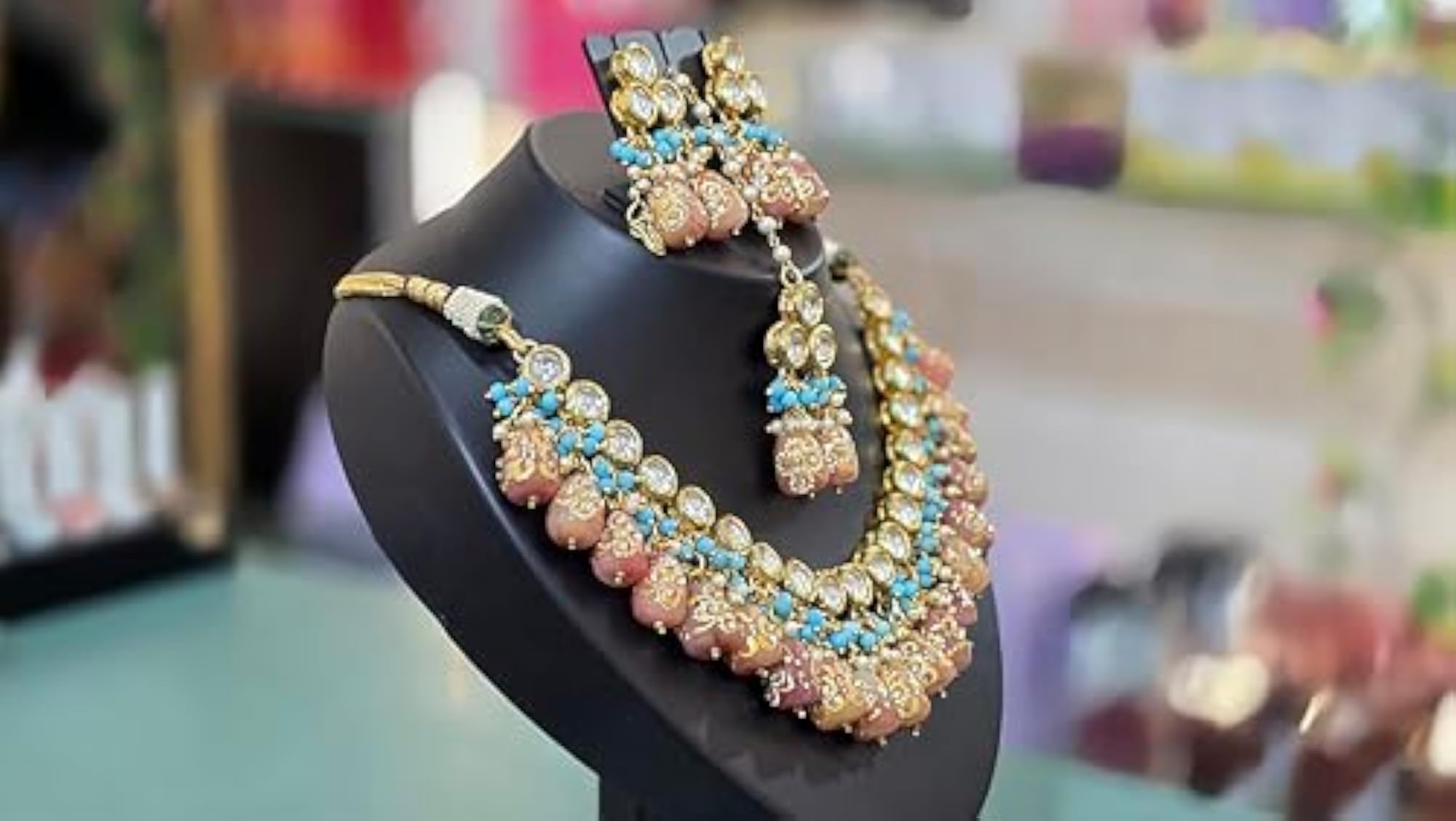 Luxury Statement Necklace with Crystal and Turquoise Beads