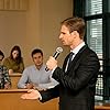 Shure BLX24/PG58 UHF Wireless Microphone System - Perfect for Church, Karaoke, Vocals - 14-Hour Battery Life, 100m Range | Includes PG58 Handheld Vocal Mic, Single Channel Receiver | K3E Band #5