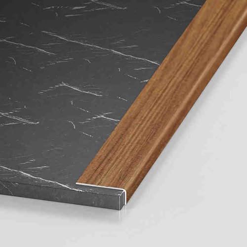 Profilé de transition en aluminium brun pour harmoniser le salon