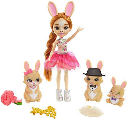 Enchantimals Royals Coffret Famille avec Mini-poupée Brystal Lapin, 3 Figurines animales et 4...