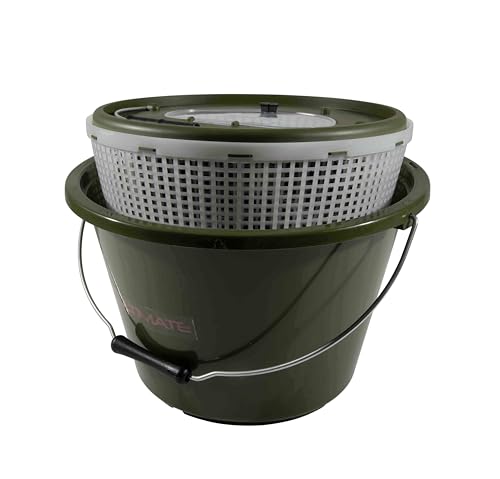 Baitfish Bucket 15L pour vos sorties de pêche au bord du lac