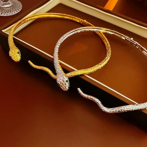 Collier ras du cou avec strass incrustés reflets brillants durables