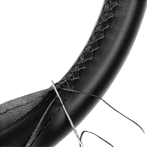 AUTOZOCO Funda para Volante con Agujas E Hilo, Cubierta Volante para Coser para diámetro 37/38 cm, Protector Volante de Coche, Anti Deslizante, Acabado Listo, Diseño Negro con Hilo Negro