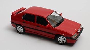 Amazon | CULT-SCALE MODELS 1/18 アルファロメオ 33 S QV