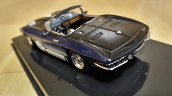 絶版未展示品 オートアート 1/18 コルベットMako Shark 1961 絶版未展示品 オートアート 1/18 コルベットMako Shark 1961 絶版未