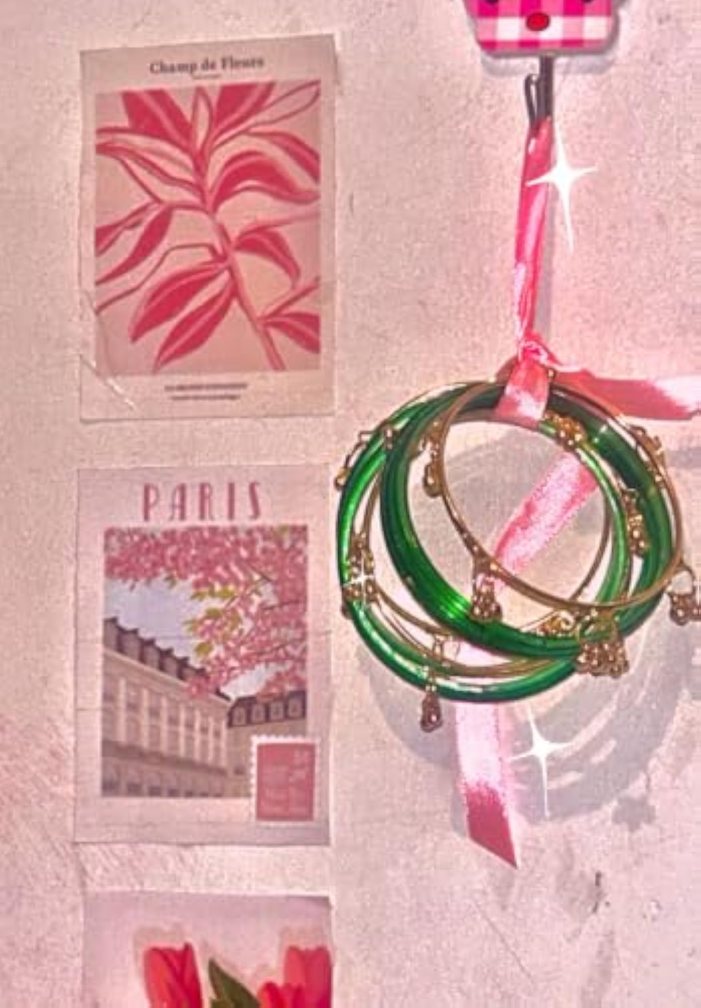 Teej Sawan Hamper with Mehndi, Green Bangles, Gajra & Jhumke