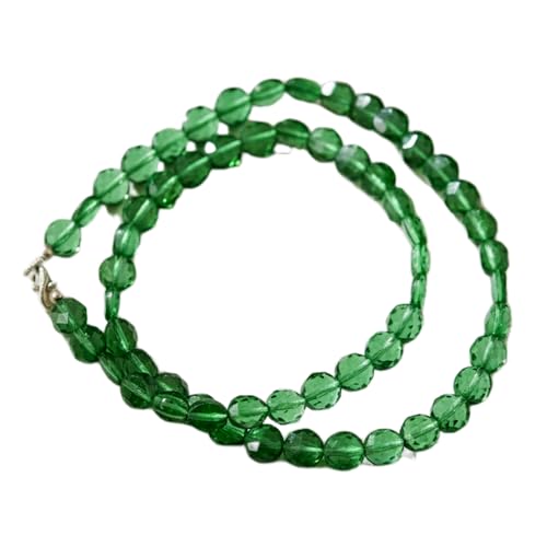 Collier de quartz émeraude et vertus curatives des cristaux en perles de 8mm