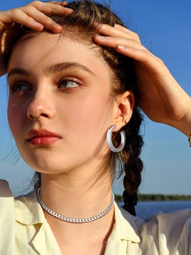 Image of Stainless Steel Chunky Hoop Earrings For Women, Minimalist and Chic, Black /Gold Plated, Round Hoops Earrings Hypoallergenic, Size: 30mm /40mm /60mm /80mm, Come with Box