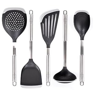 SILBERTHAL Küchenhelfer Set mit Silikon – 5 teiliges Set mit Pfannenwender, Servierlöffel, Schöpfkelle, Fischspatula und Schaumlöffel mit Silikonlippe für beschichtete Pfannen