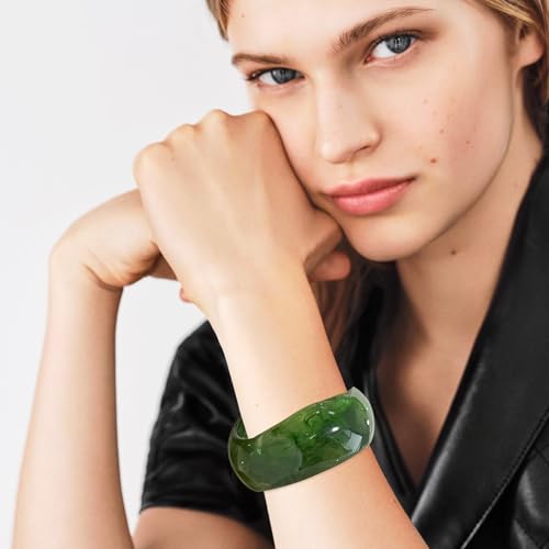 FUNOJOY Acrylic Resin Bangle Bracelets for Women 1-3Pcs Simple Oval Polished-Finish Chunky Bangle Bracelet Wide Wristbands Fashion Jewelry Bracelet for Women4