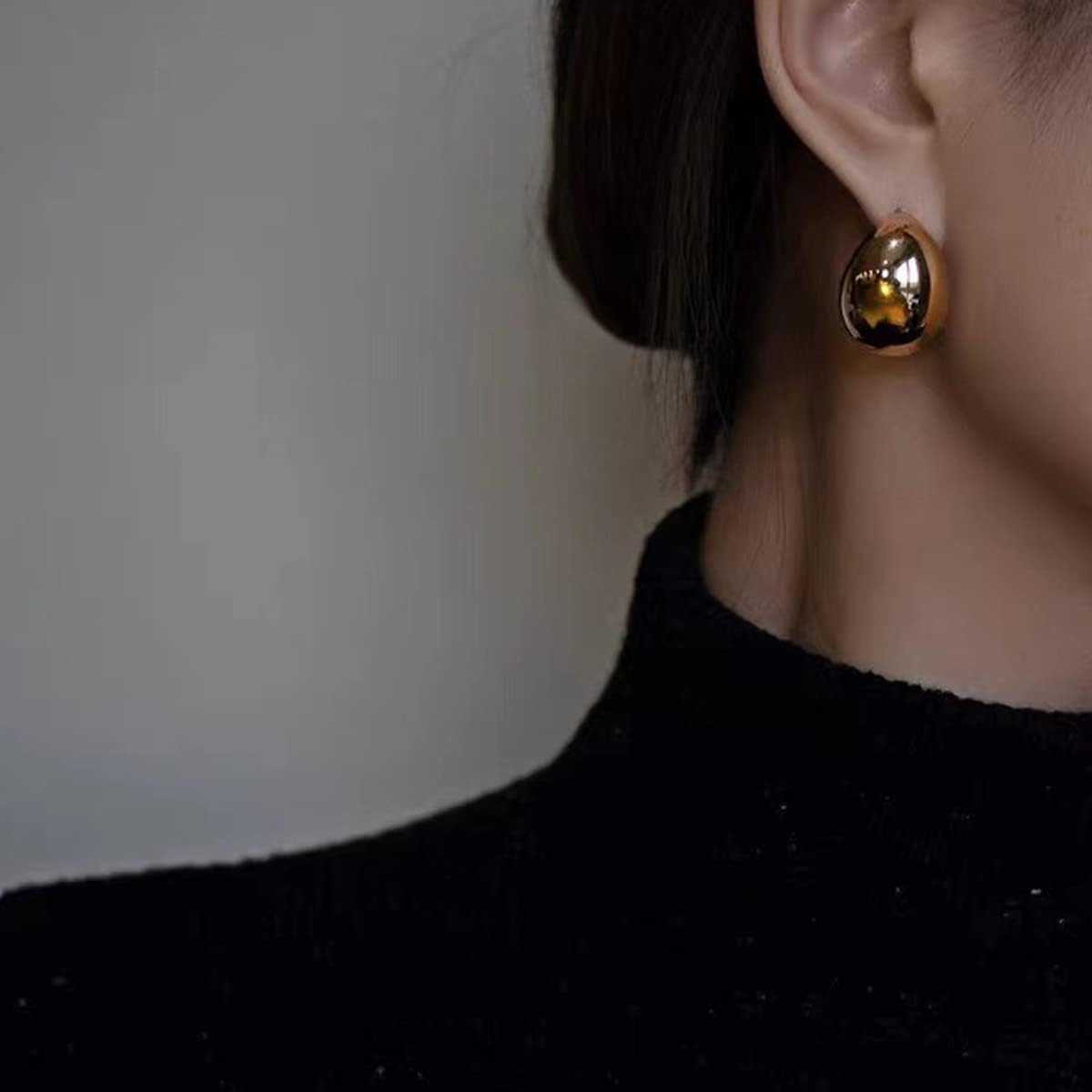 Chunky Gold Hoop Earrings for Women,Waterdrop Hoops Earrings Simple Delicate Lightweight Earrings Hypoallergenic Gold Plated Earrings Fashion Jewelry - Image 4