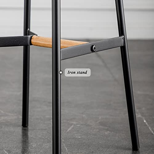 Chaise de bar rétro industriel pour aménager un îlot de cuisine convivial