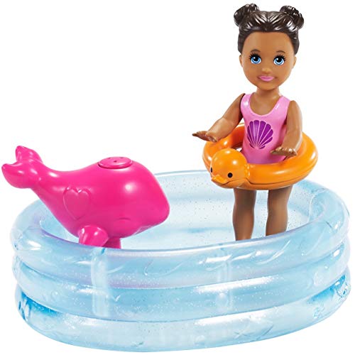 Barbie Skipper Babysitters Inc. Dolls & Playset with Babysitting Skipper Doll, Toddler Small Doll with Color-Change Swimsuit, Kiddie Pool, Whale Squirt Toy & Accessories for Kids 3 to 7 Years Old