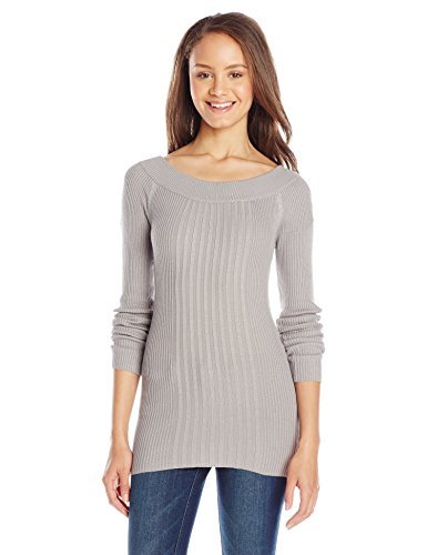 Derek Heart Juniors' Long-Sleeve Scoop-Neck Sweater