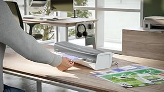 Leitz iLAM Office Pro Plastificatrice A3 ? Riscaldamento ultra-rapido in 1 min, 75-125 mic, anti-inceppamento, spegnimento automatico, include 5 pouch A4 per plastificazione, grigio-bianco, 75180084