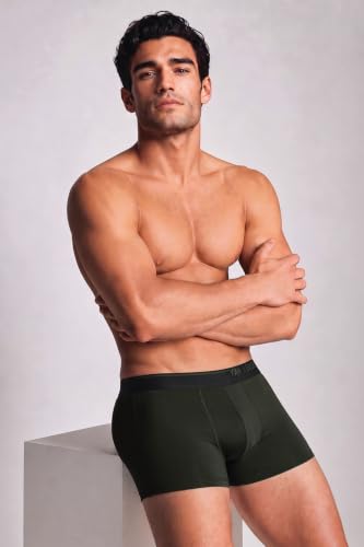 Image of Van Heusen Men Trunk - Pack of 1 | Premium Innerwear | 4 Way Stretch | No Ride Up | Super Soft on Skin - Feels Like Butter | Premimum Handfeel | Solid Colors | Style 30047