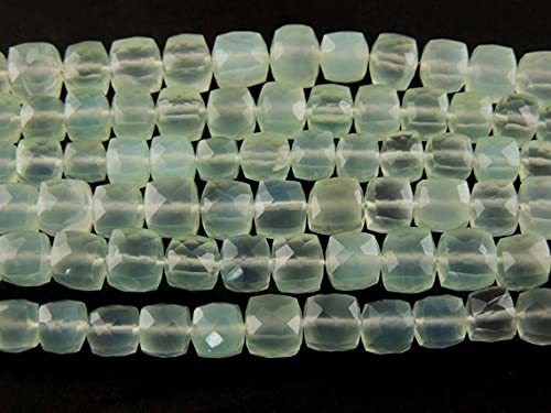 Aqua Chalcedony Faceted Cube Briolettes pour vos bijoux bohèmes et ateliers créatifs SB434