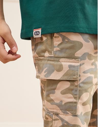 Image of Amazon Brand - Symbol Boy's Graphic Print Oversized Fit T-Shirt and Cargo Shorts (KD-TSB-SS25-10 (6-14 yrs) Green + Khaki Camo 10-12 Y)