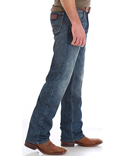 Image of Wrangler Men's Retro Slim Fit Straight Leg Jean