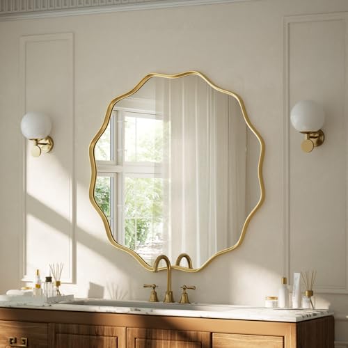 Gold Scalloped Circle Mirror | Elegant Decorative Piece - Image 3