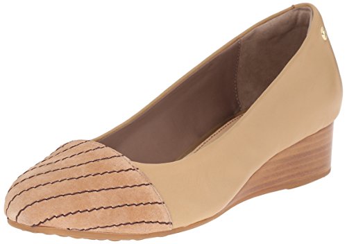Hush Puppies Women's Britt Admire Wedge Pump, Chino Tan Leather/Suede, 9.5 W US