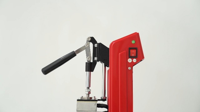Prensa Térmica Digital Mini 900W con Control LCD miniatura 7