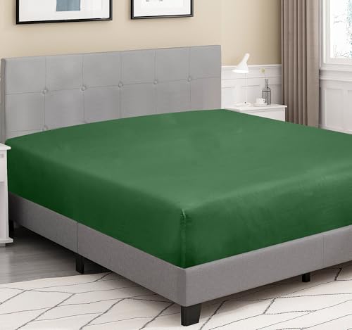 Image of ROYALE LINENS 300 Thread Count 100% Long Staple Combed Cotton Fitted Sheet Full - Super Soft Deep Pocket Bottom Sheet - Fitted Sheets Only - Elastic Sheets (Full, Hunter Green)