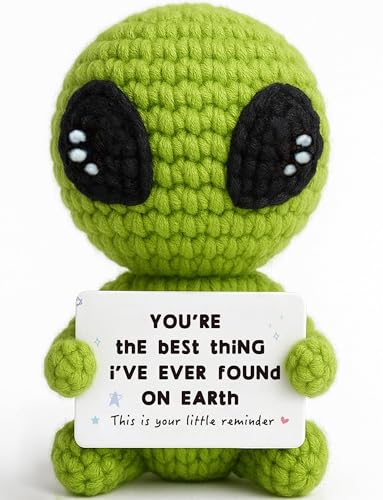 Handmade Crochet Alien Plush with Love Card – Cute Romantic Gift to Boyfriend, Girlfriend, Anniversary, Birthday – Funny Emotional Support Knitted Alien Decor