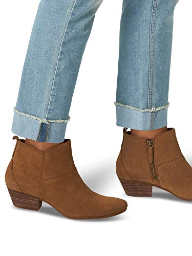 Riders by Lee Indigo Women's Fringe Cuff Boyfriend Jean, Light Wash, 184