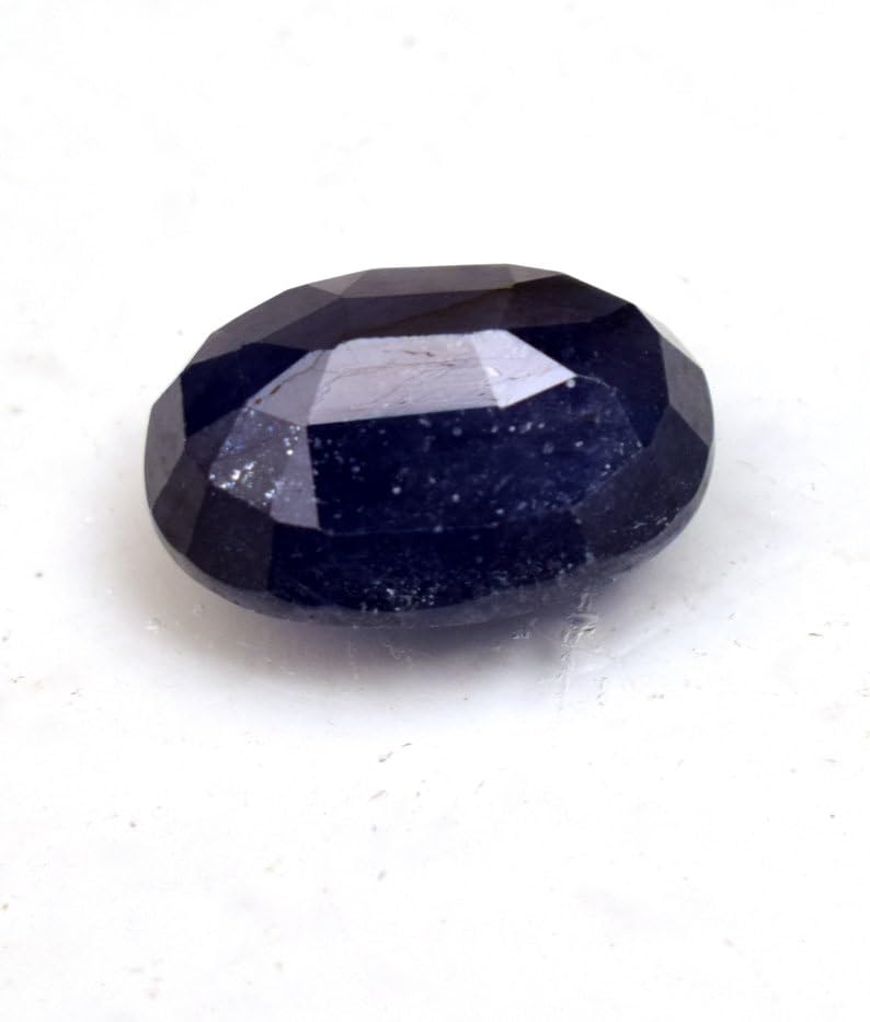 Saphir bleu de Ceylan ovale naturel pour remplacer une pierre de centre perdue