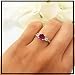 Imagen de Dazzlingrock Collection Anillo de compromiso de 3 piedras preciosas creadas en laboratorio y zafiro blanco lateral con acento de diamante blanco natural de 5 mm en oro