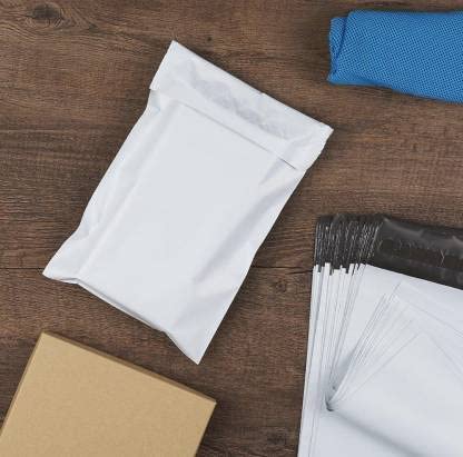 Buste per corriere in plastica, autoadesive, impermeabili, a prova di strappo, per abbigliamento (15,2 x 20,3 cm), confezione da 100