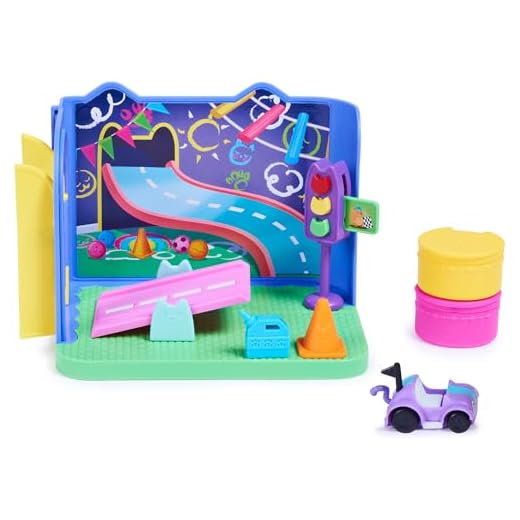 LA CASA DE MUÑECAS DE GABBY - SALA DE JUEGOS DE CARLITA - Sala de Juegos felincreíble con el Coche de Juguete Carlita, 2 Accesorios, 2 Muebles y 2 Cajas Sorpresa - 6064149 - Juguetes Niños 3 Años +