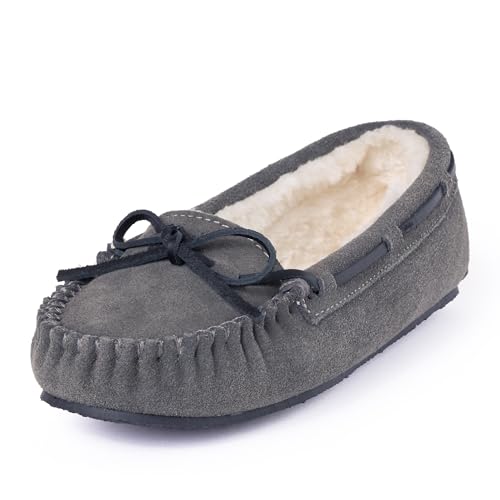 Minnetonka Women's Cally Moccasin Slipper, Grey, Size 7