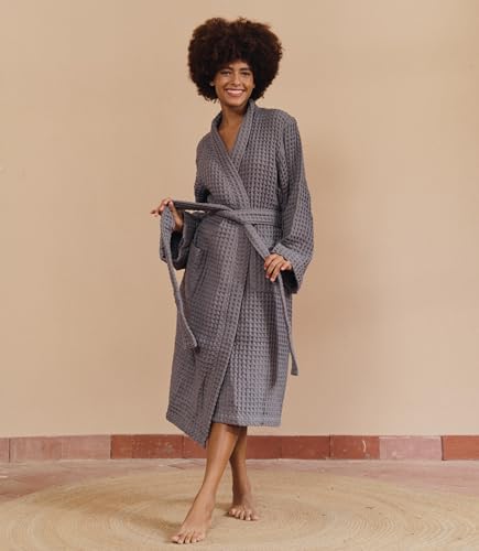 Luxury Hotel & Spa Silk-infused Japanese Cotton Waffle Unisex Hooded Bathrobe4